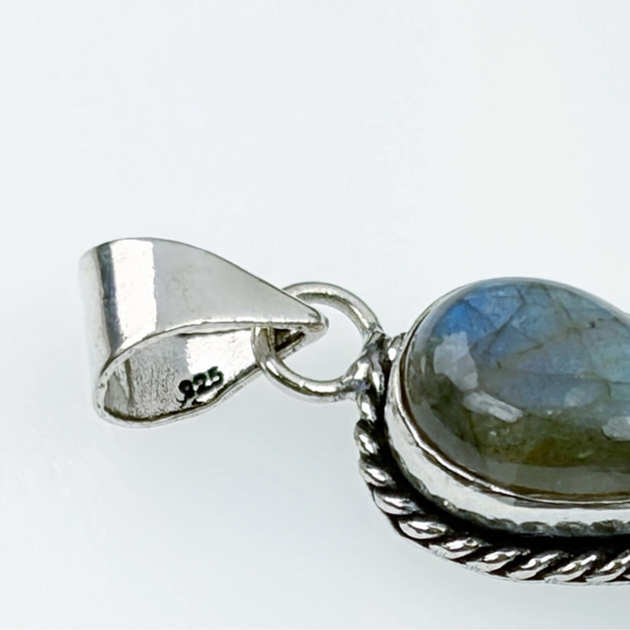 XXL Labradorite Cross Pendant Kyanite Necklace Southwest Sterling 925 Overlay - Picture 5 of 6